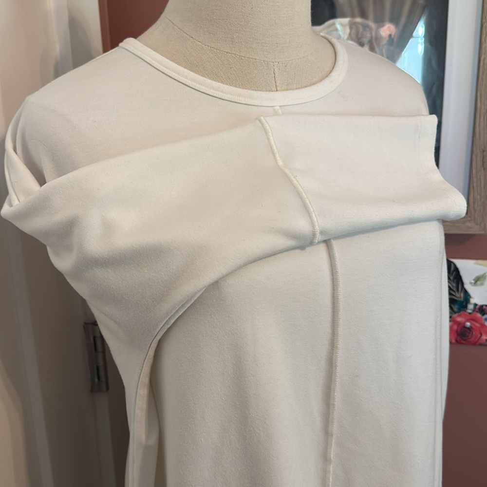 Spanx Perfect Length white 3/4 sleeve crewneck sweatshirt S exposed seams top - Picture 6 of 12